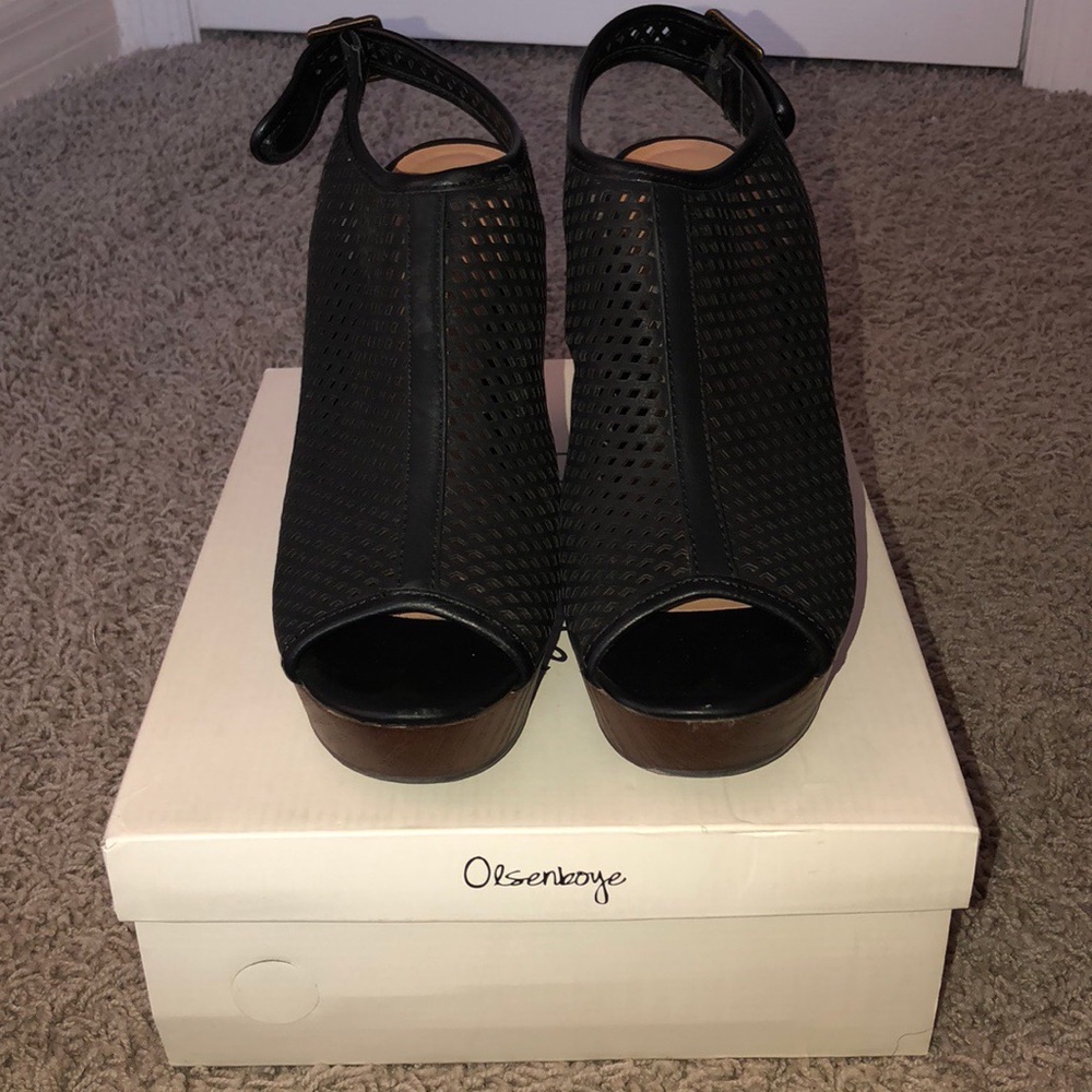 Olsenboye Wedges - Picture 4 of 6